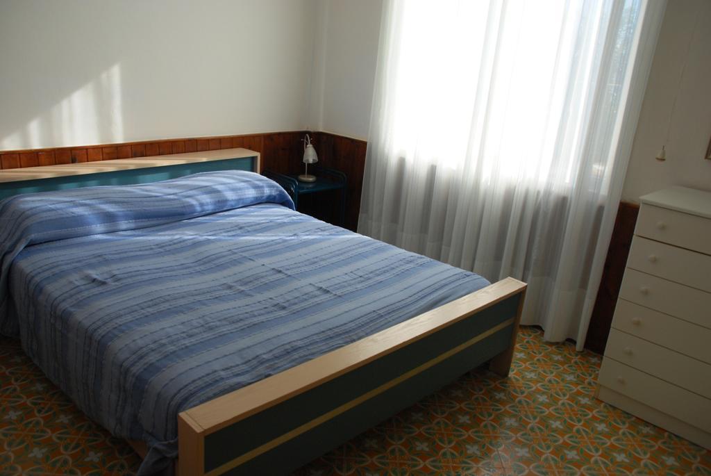 Taormina Isola Bella Apartment - Taormina Holidays الغرفة الصورة