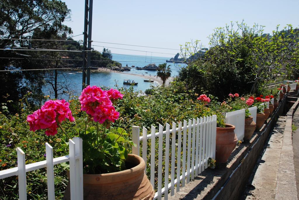 Taormina Isola Bella Apartment - Taormina Holidays المظهر الخارجي الصورة